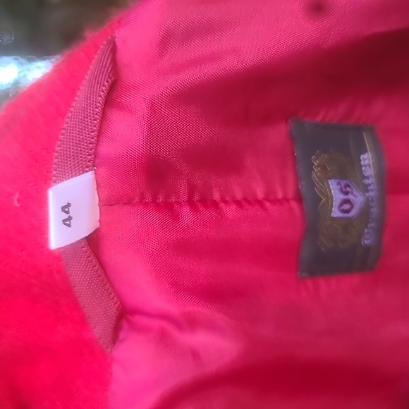 Trachten Austrian made red wool blazer. Gently worn. Sz 44/16. - Picture 7 of 7